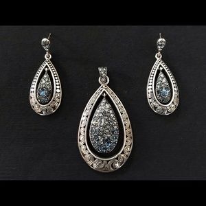 Beautiful Necklace and Earrings